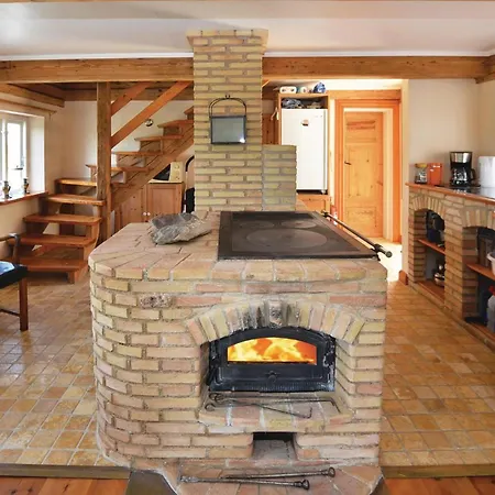 Stunning In With Kitchen *